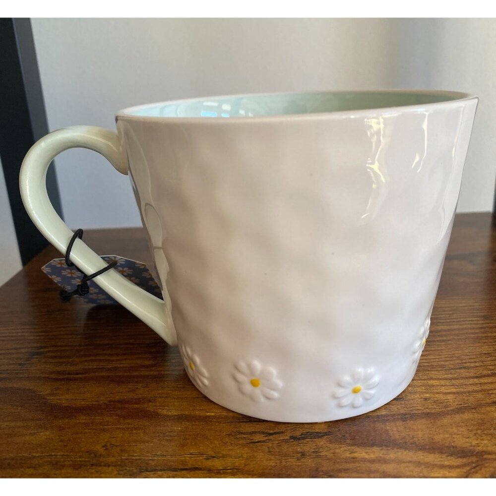 NWT Bluebird & Willow Boston Terrier Stoneware Mug With 3D Daisy British Design - Picture 4 of 5
